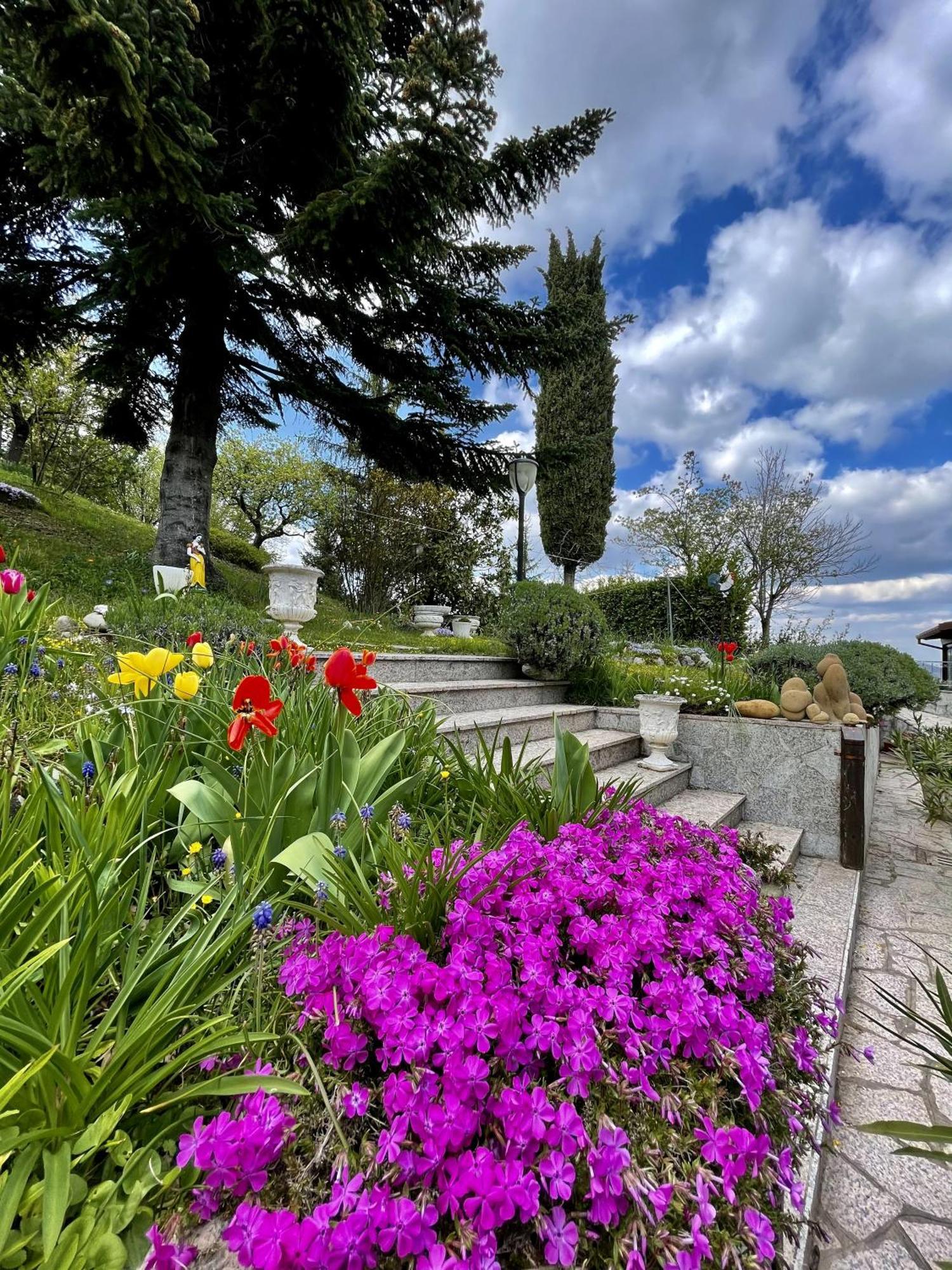 Vimignano-Chiesa Mazzetti Country House-Vita In Campagna Con Giardino מראה חיצוני תמונה